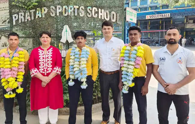 सोनीपत: तीरंदाजी चैंपियनशिप में पदक विजेता अमन का हुआ भव्य स्वागत