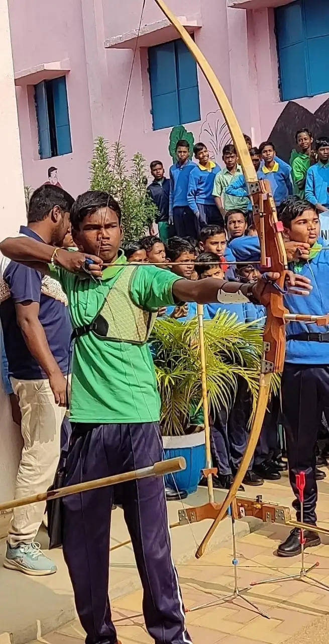 राष्ट्रीय पैरा तीरंदाजी चैम्पियनशिप में झारखंड का प्रतिनिधित्व करेगा खूंटी का दिव्यांग झोंगो पाहन