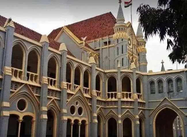 मप्र के सागर के जहरीली शराब मामले में हुई 20 मौतें, 32 आरोपित गिरफ्तार, हाईकोर्ट में सरकार ने पेश किया जवाब
