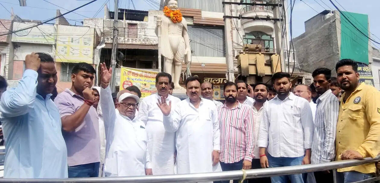 हिसार : खड़गे की जनसभा स्थल का शुद्धिकरण करना करोड़ों लोगों का अपमान : बजरंग गर्ग