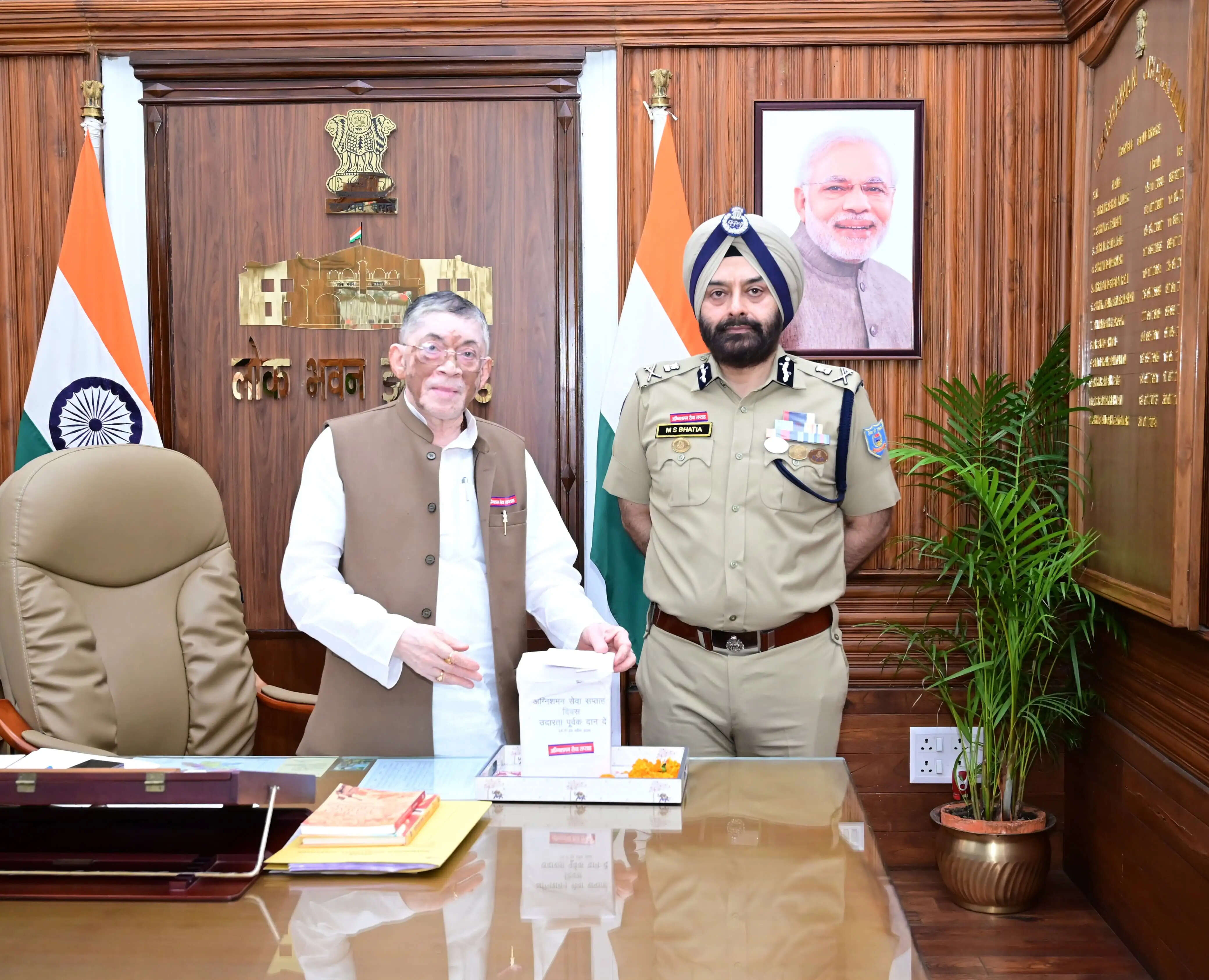 अग्निशमन सेवा सप्ताह पर राज्यपाल संतोष गंगवार ने की जागरूकता बढ़ाने की अपील