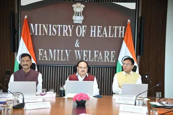 टीबी मुक्त भारत अभियान के लिए श्रम एवं रोजगार और रक्षा के साथ स्वास्थ्य मंत्रालय की बैठक