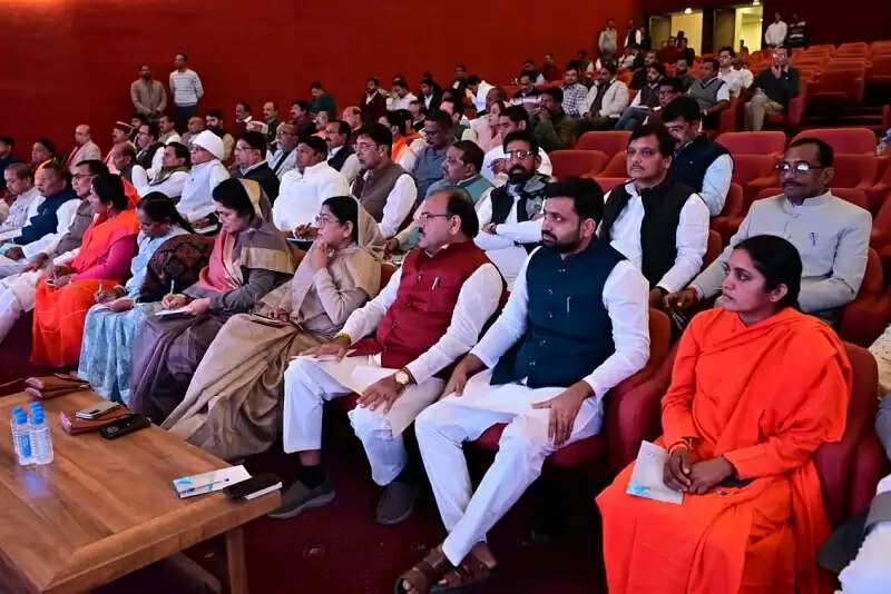 मप्र विधानसभा में हुआ नेशनल ई- विधान परियोजना संबंधी प्रशिक्षण, सिर्फ 74 विधायक हुए शामिल