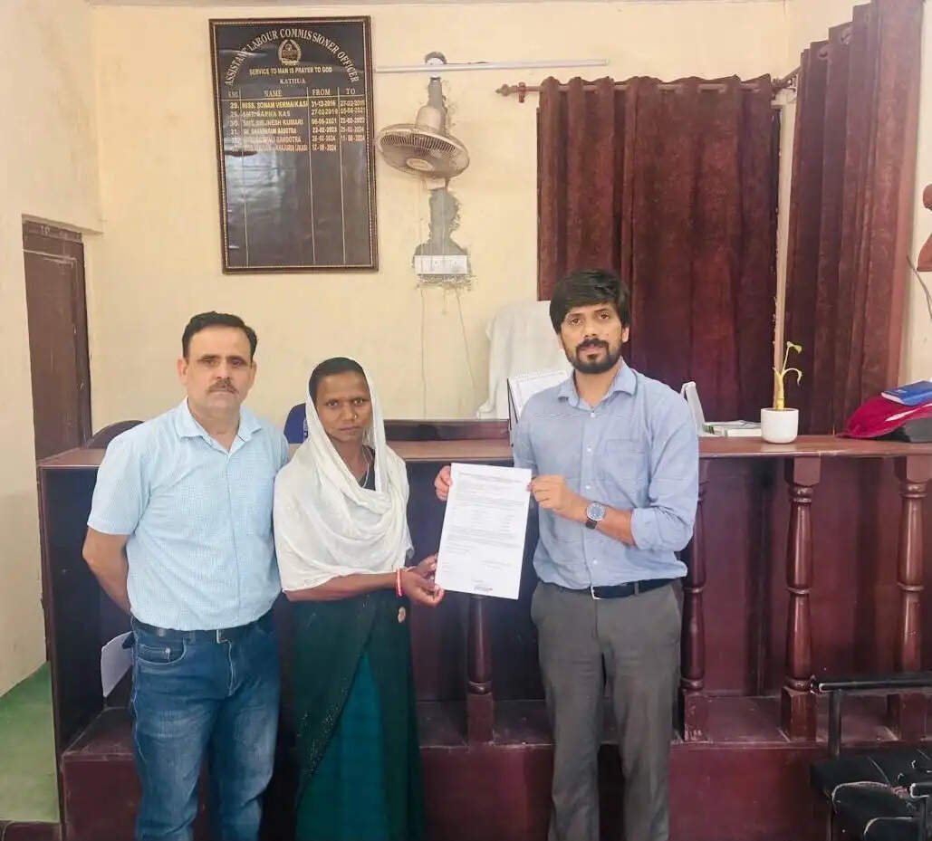 दिवंगत ग्रिफ कर्मी के परिवार को 21.14 लाख रुपये की आर्थिक सहायता