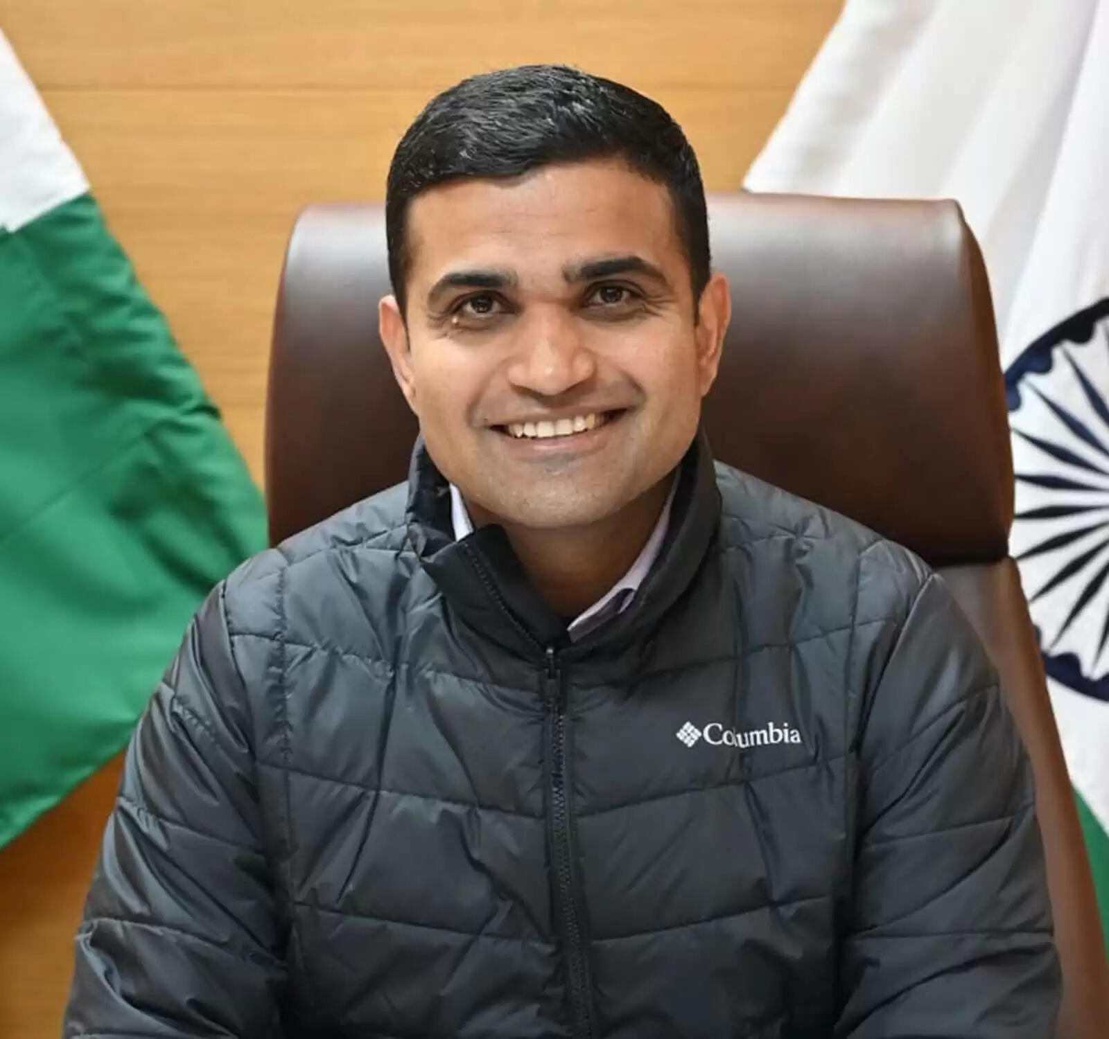 गुरुग्राम: लघु एवं मध्यम उद्योगों को दो रुपये प्रति यूनिट की दर से बिजली सब्सिडी: विक्रम सिंह