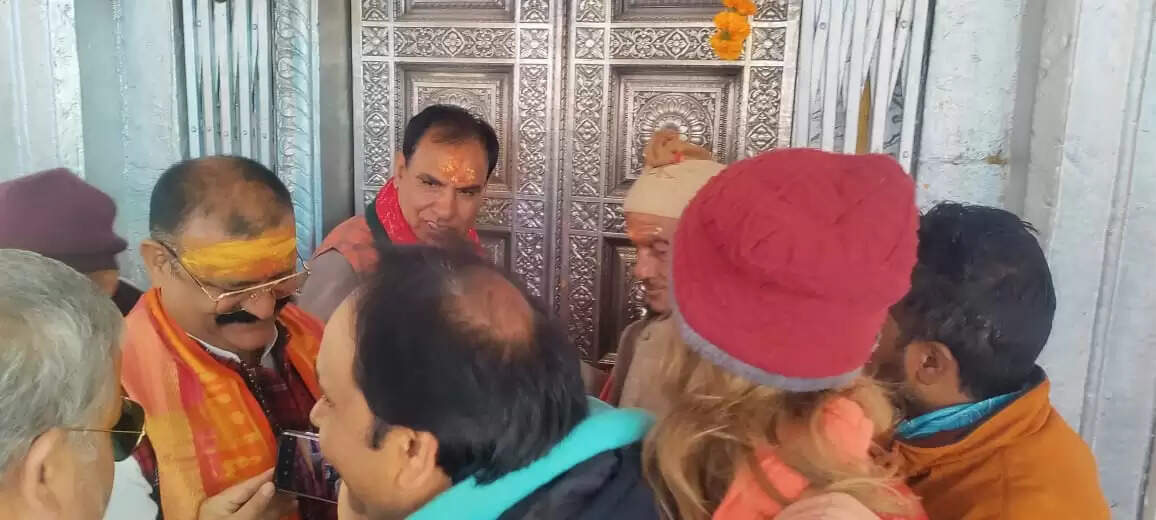 गंगोत्री धाम के कपाट शीतकाल के लिए बंद, गंगाजी की उत्सव डोली अपने मायके मुखवा के लिए रवाना