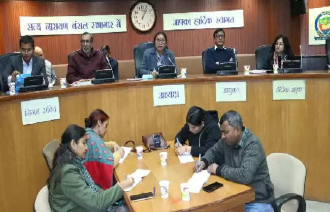 एमसीडी बजट पर स्थायी समिति की हुई बैठक, सदस्यों ने दिए अहम सुझाव