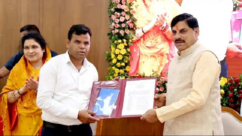 मप्र सरकार ने एक वर्ष में 85 हजार युवाओं को उपलब्ध कराया रोजगार : मुख्यमंत्री डॉ. यादव