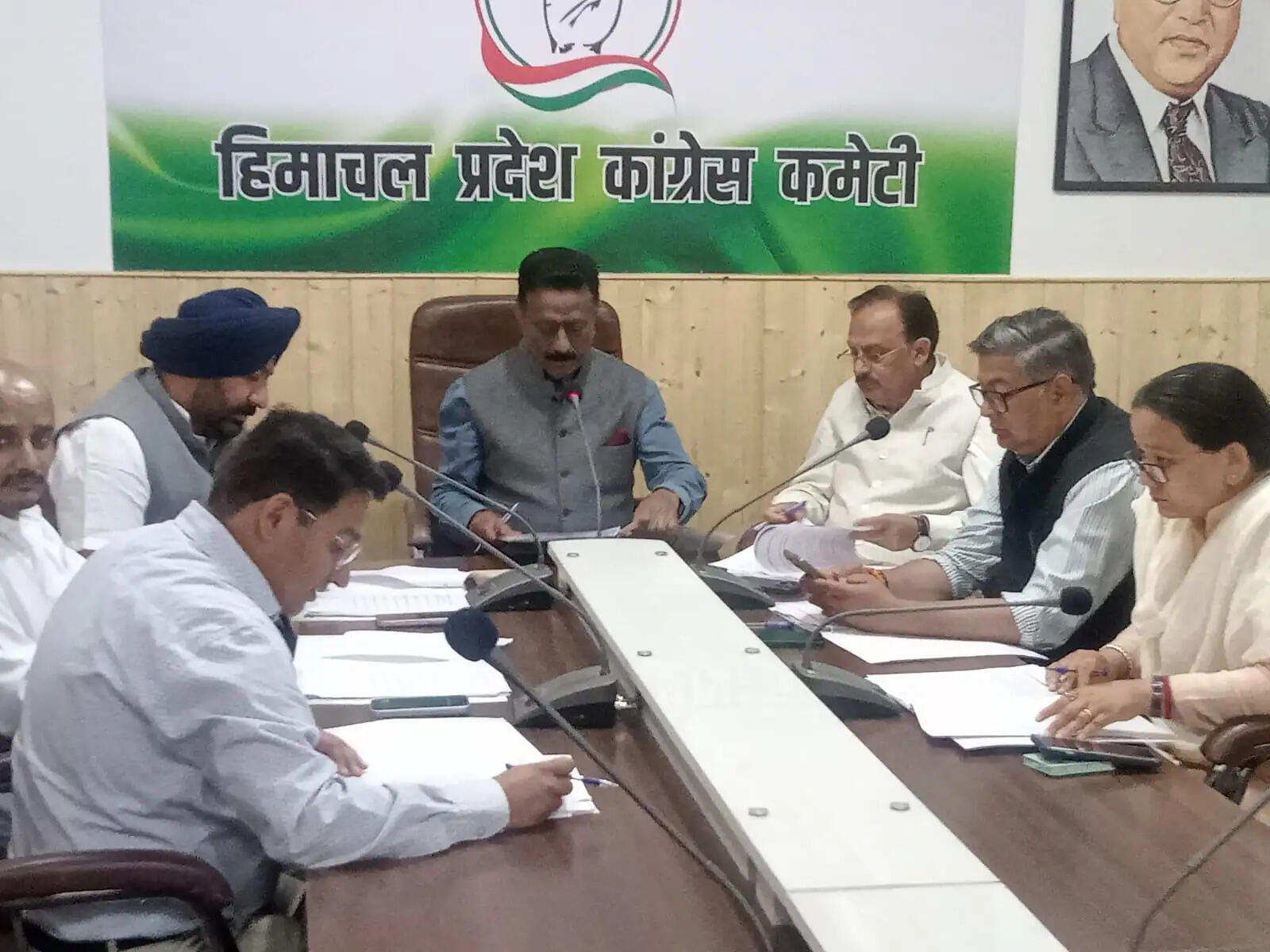 कांग्रेस में अनुशासनहीनता पर सख्ती, पूर्व विधायक नीरज भारती 6 साल के लिए पार्टी से बर्खास्त