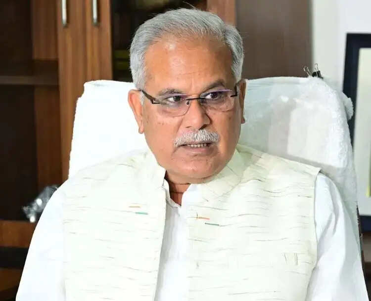 प्रधानमंत्री मोदी के जन्मदिन पर 36 लाख दीये जलाने को लेकर कांग्रेस ने उठाए सवाल