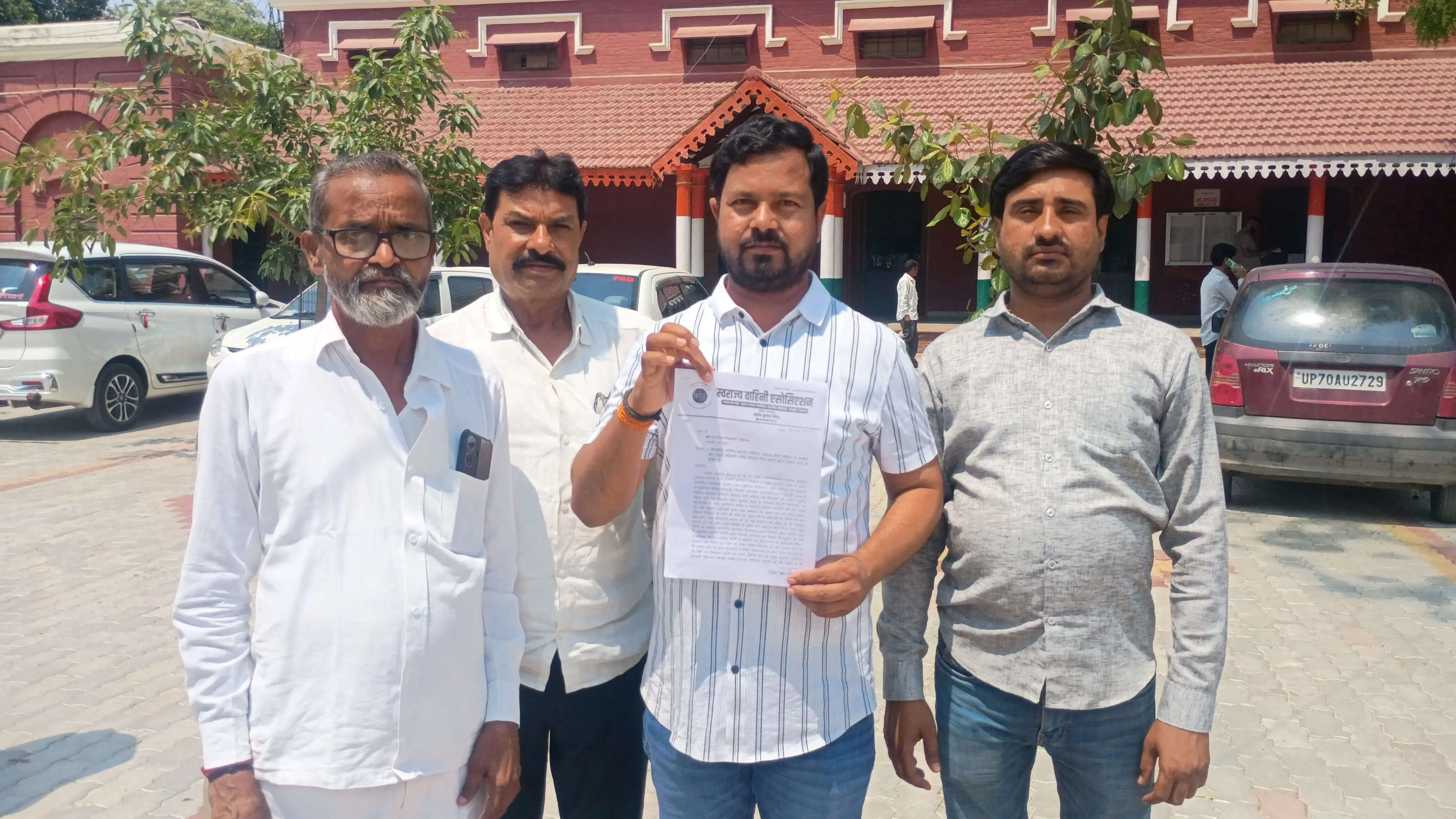 स्वराज वाहिनी ने उठाई अटाला मस्जिद के विवादित स्थल की वीडियोग्राफी कराने की मांग