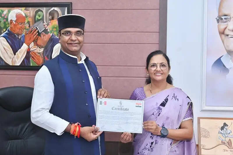 मप्रः मंत्री सारंग ने पर्वतारोही ज्योति रात्रे को दी ऐतिहासिक उपलब्धि पर शुभकामनाएं