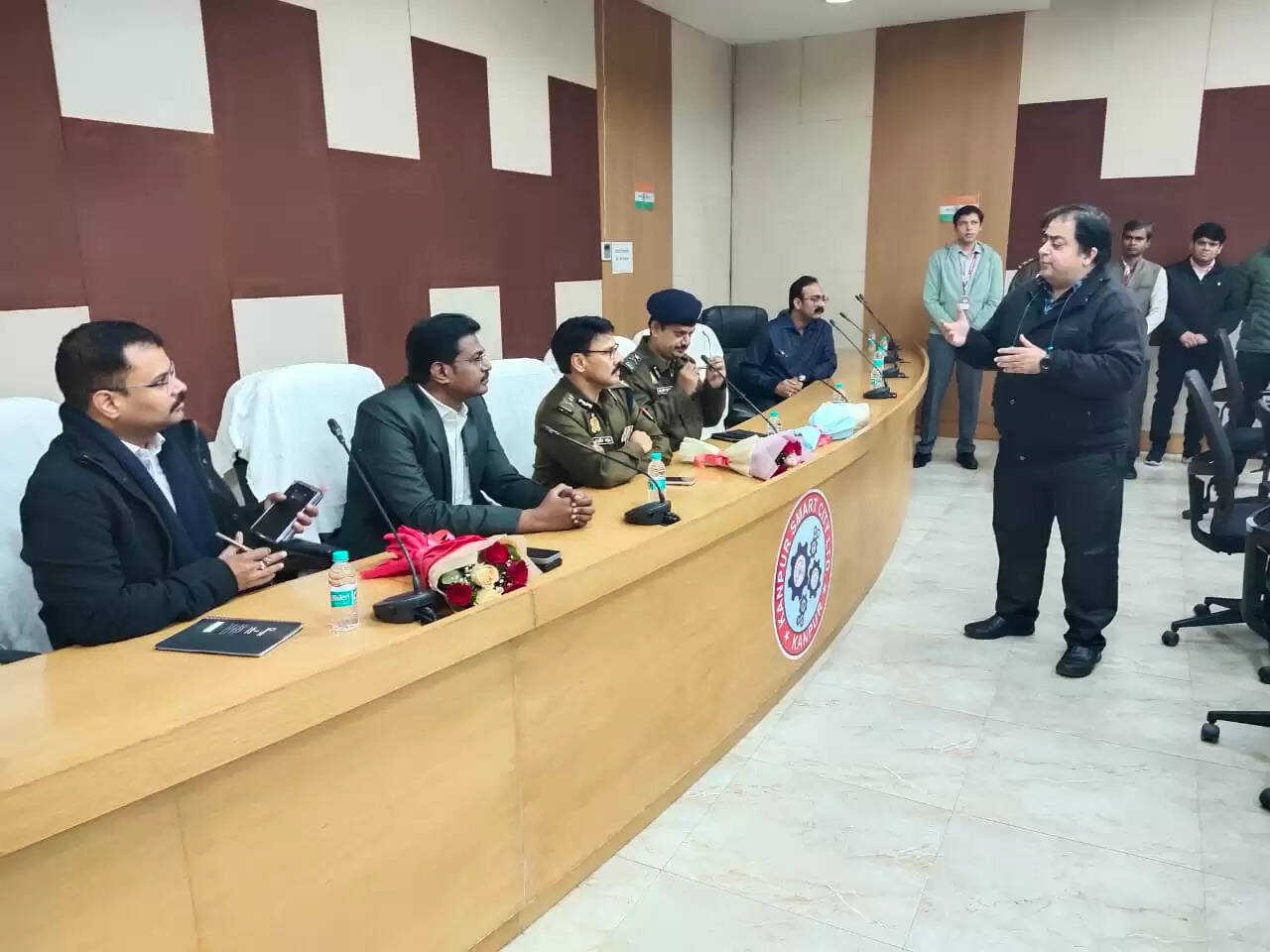 कानपुर में योजना बनाकर रेवेन्यू मॉडल के रुप में आईसीसीसी को करें संचालित : पुलिस आयुक्त