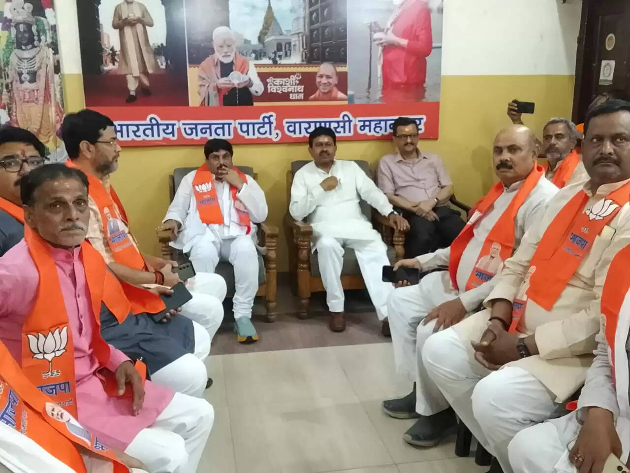 वाराणसी में ‘मन की बात’ कार्यक्रम में शामिल हुए पूर्व केंद्रीय गृह राज्यमंत्री