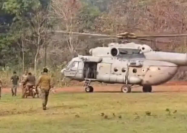 (अपडेट) झारखंड में मुठभेड़ में घायल चार जवानों को हेलीकॉप्टर से लाया गया रांची