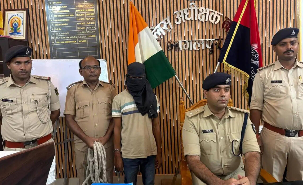 263 ग्राम ब्राउन शुगर और 12.1 किलो मादक पदार्थ बनाने की सामग्री के साथ तस्कर गिरफ्तार