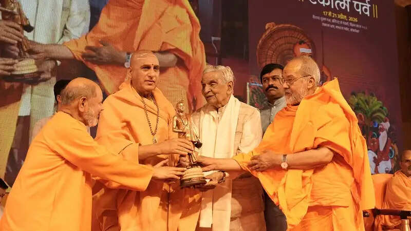 मप्र के ओंकारेश्वर में हुआ पांच दिवसीय एकात्म पर्व, शंकरदूत के रुप में दीक्षित हुए देश-विदेश के 700 युवा