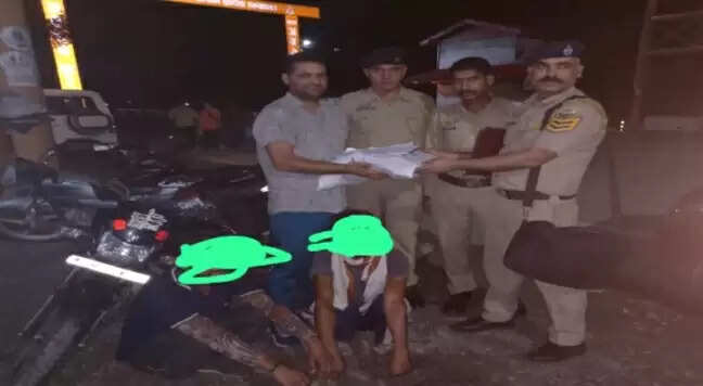 पांवटा साहिब में 2 तस्कर गिरफ्तार, भारी मात्रा में नशीले कैप्सूल और गोलियां बरामद