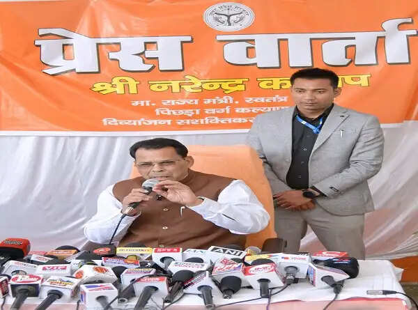 छात्रवृत्ति व्यवस्था में बदलाव, अब कोई पात्र छात्र नहीं रहेगा वंचित : नरेंद्र कश्यप