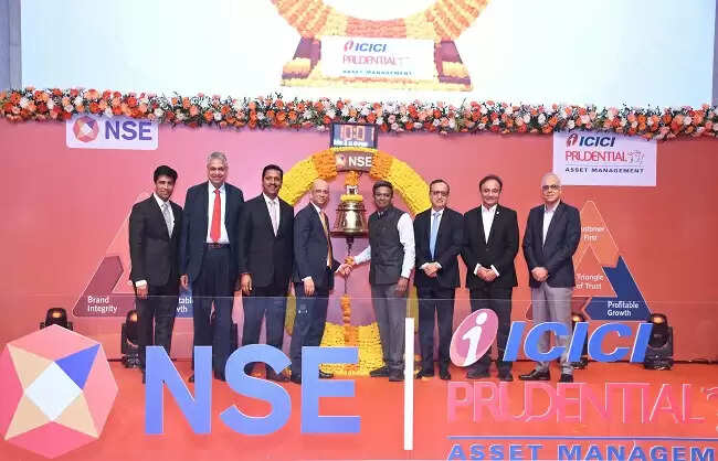 आईसीआईसीआई प्रूडेंशियल का शानदार हुआ डेब्यू, शेयर 19.5 फीसदी पर बंद