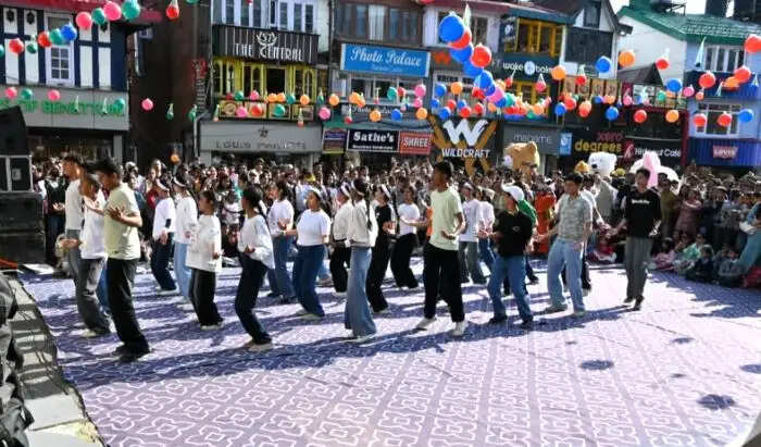 अंतर्राष्ट्रीय शिमला ग्रीष्मोत्सव का हुआ आगाज