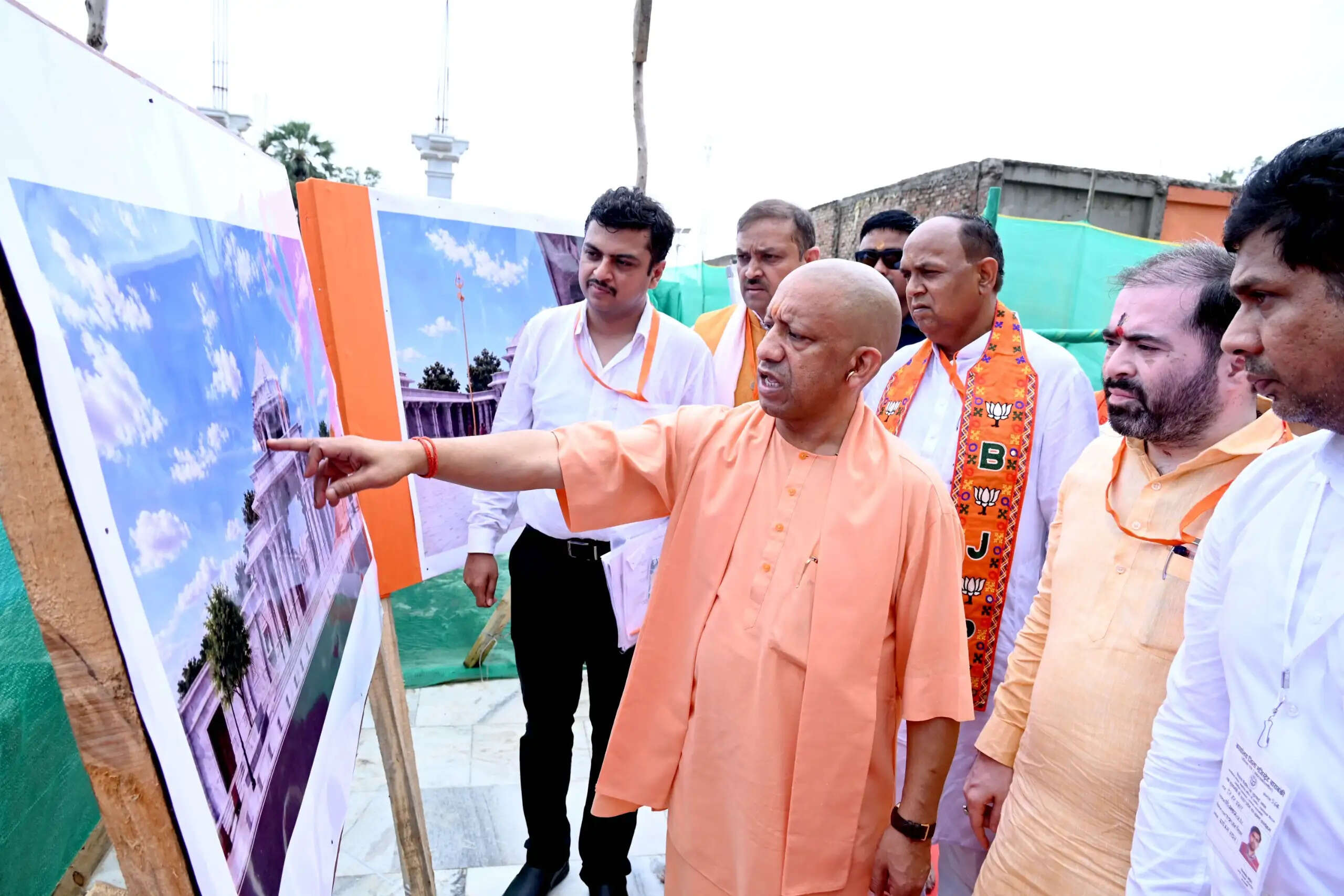 विरासत सनातन धर्म की पहचान, महापुरुषों ने इसकी रक्षा के लिए दिया बलिदान : योगी आदित्यनाथ