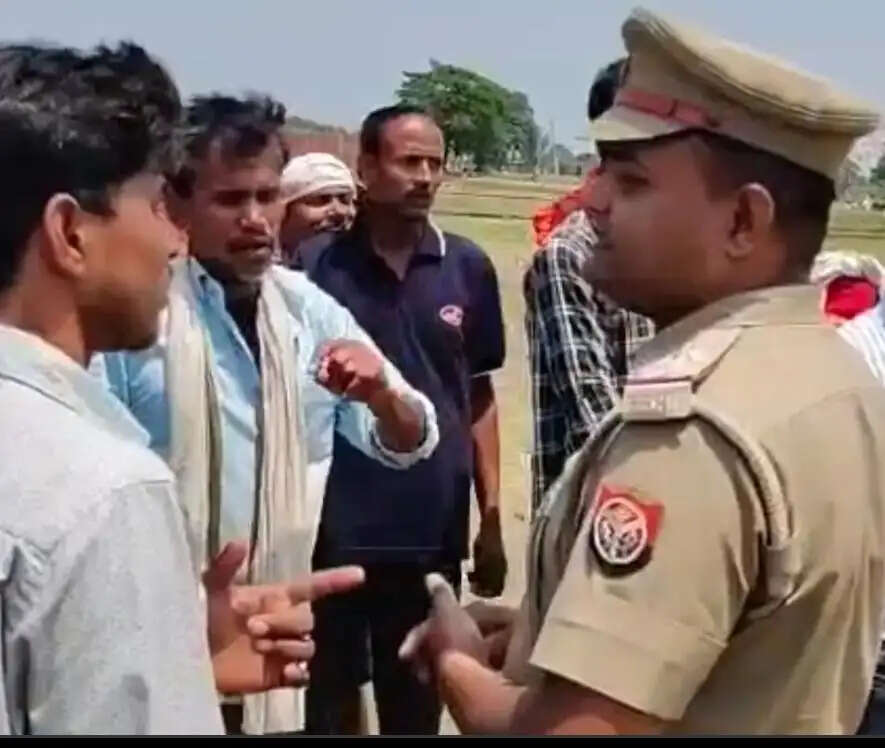 विद्युत करंट चपेट में आने से दो गाय की मौत