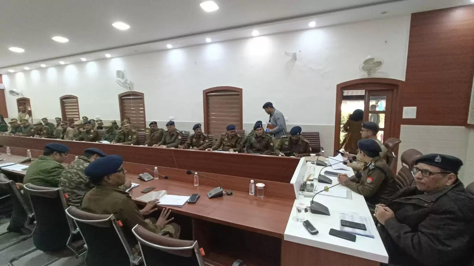 पूर्वांचल का प्रमुख धार्मिक एवं सांस्कृतिक आयोजन है गोरखनाथ खिचड़ी मेला : डीआईजी