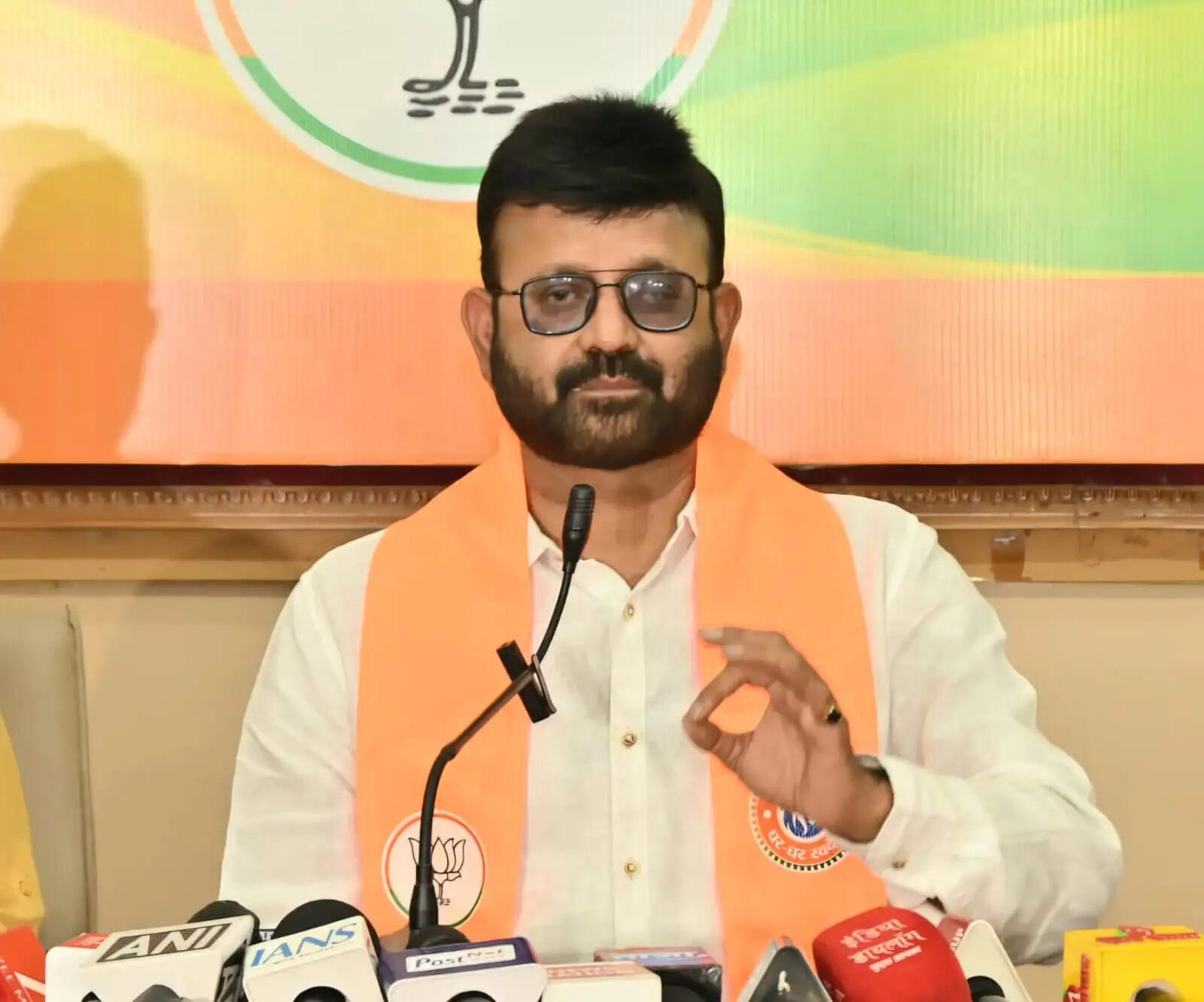 हेमंत सरकार की विदेश यात्राओं पर भाजपा का हमला, प्रतुल शाह देव बोले-विदेश दौरे का शोर, निवेश का जीरो स्कोर