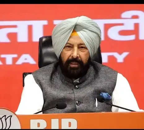 (संशोधित) नशे के मुद्दे पर भाजपा का पंजाब की आआपा सरकार पर हमला, मुख्यमंत्री मान का मांगा इस्तीफा