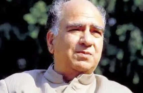 लिव-इन रिलेशनशिप पर कानून बनाकर प्रतिबंध लगाए सरकार : शांता कुमार