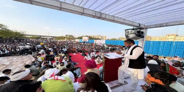 जयपुर में माली-सैनी समाज का प्रदर्शन, 12 प्रतिशत आरक्षण की मांग पर आंदोलन स्थगित