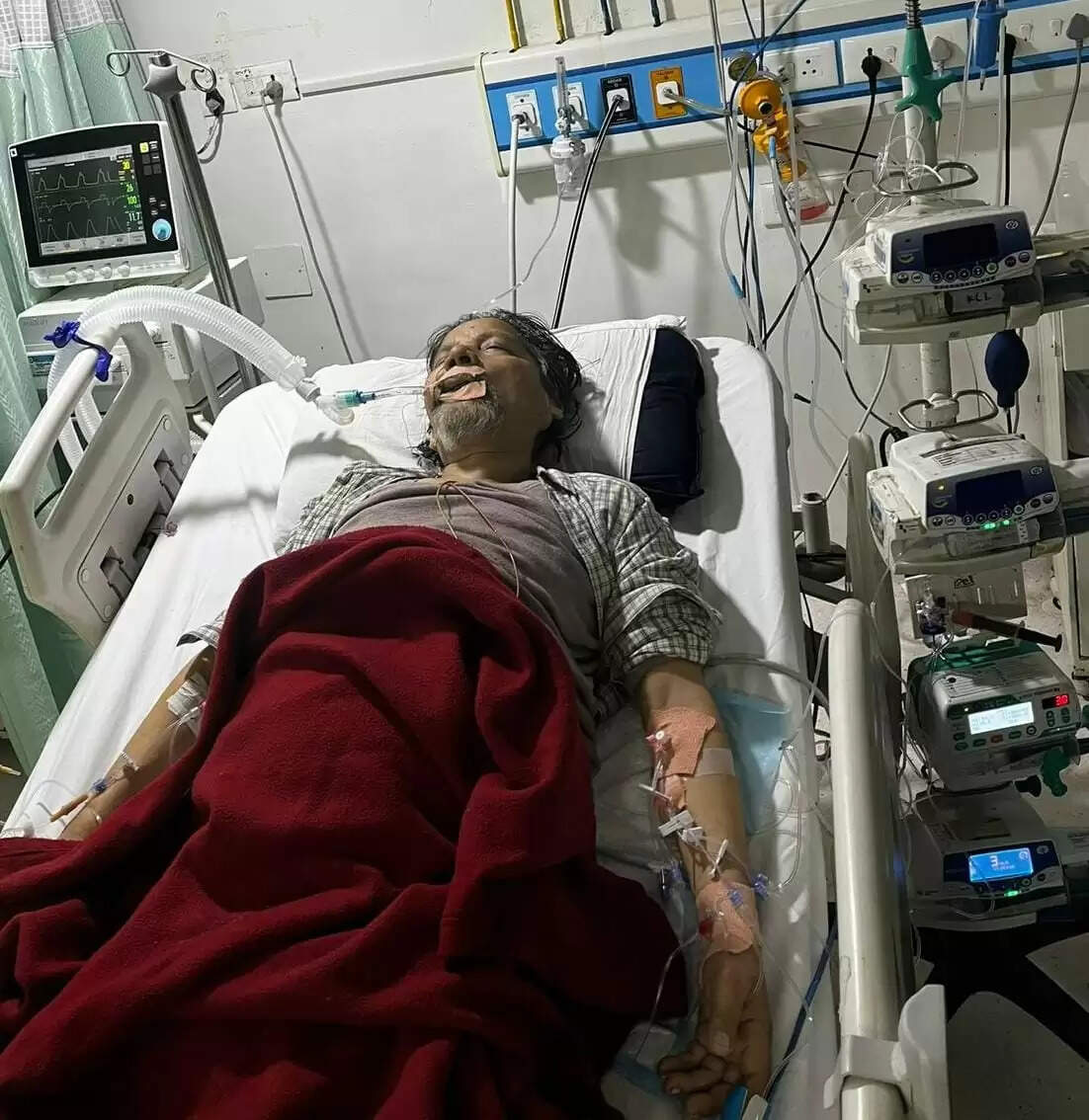 प्रसिद्ध गढ़वाली हास्य कलाकार घन्ना भाई की हालत नाजुक, श्री महंत इंदिरेश अस्पताल में चल&nbsp;रहा&nbsp;इलाज