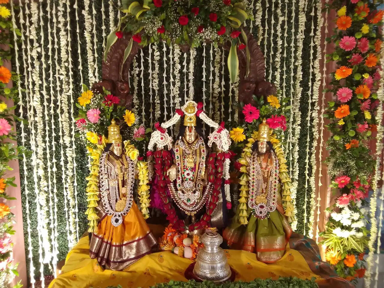 वेंकटेश्वर मंदिर में कमला एकादशी पर 27 को विशेष अनुष्ठान का आयोजन