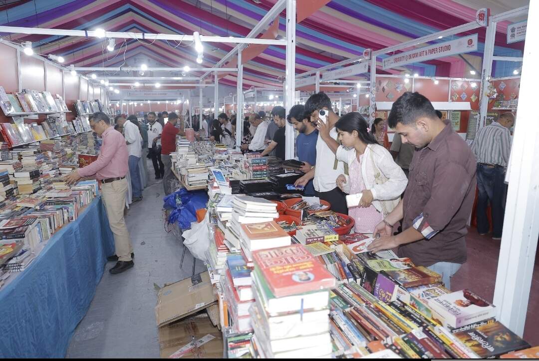 दून पुस्तक महोत्सव 2026 का समापन, 3.5 लाख से अधिक लोगों ने की सहभागिता