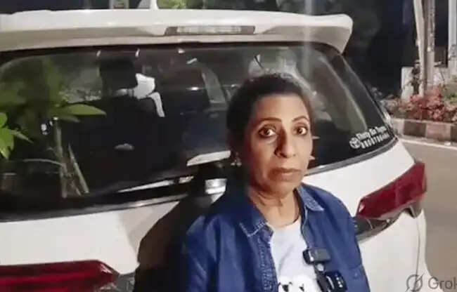 सोनीपत ओपी जिंदल यूनिवर्सिटी के सामने नाइट क्लबों में छापेमारी