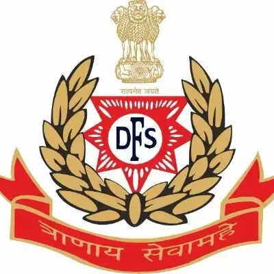 रोहिणी की झुग्गियां में आग लगने से तीन की मौत