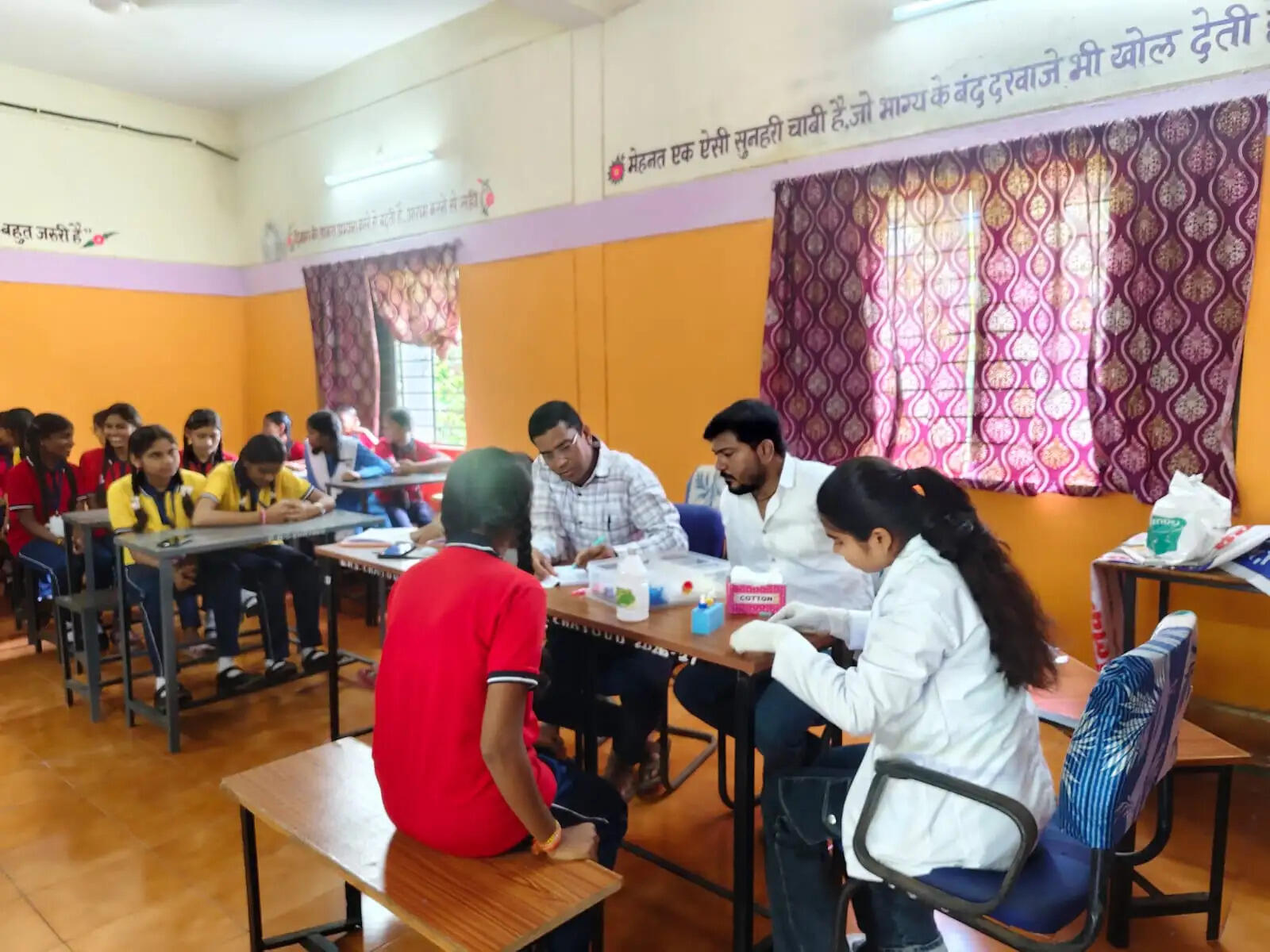 एचपीवी टीकाकरण महाअभियान: बालिकाओं को मिल रहा सुरक्षा कवच