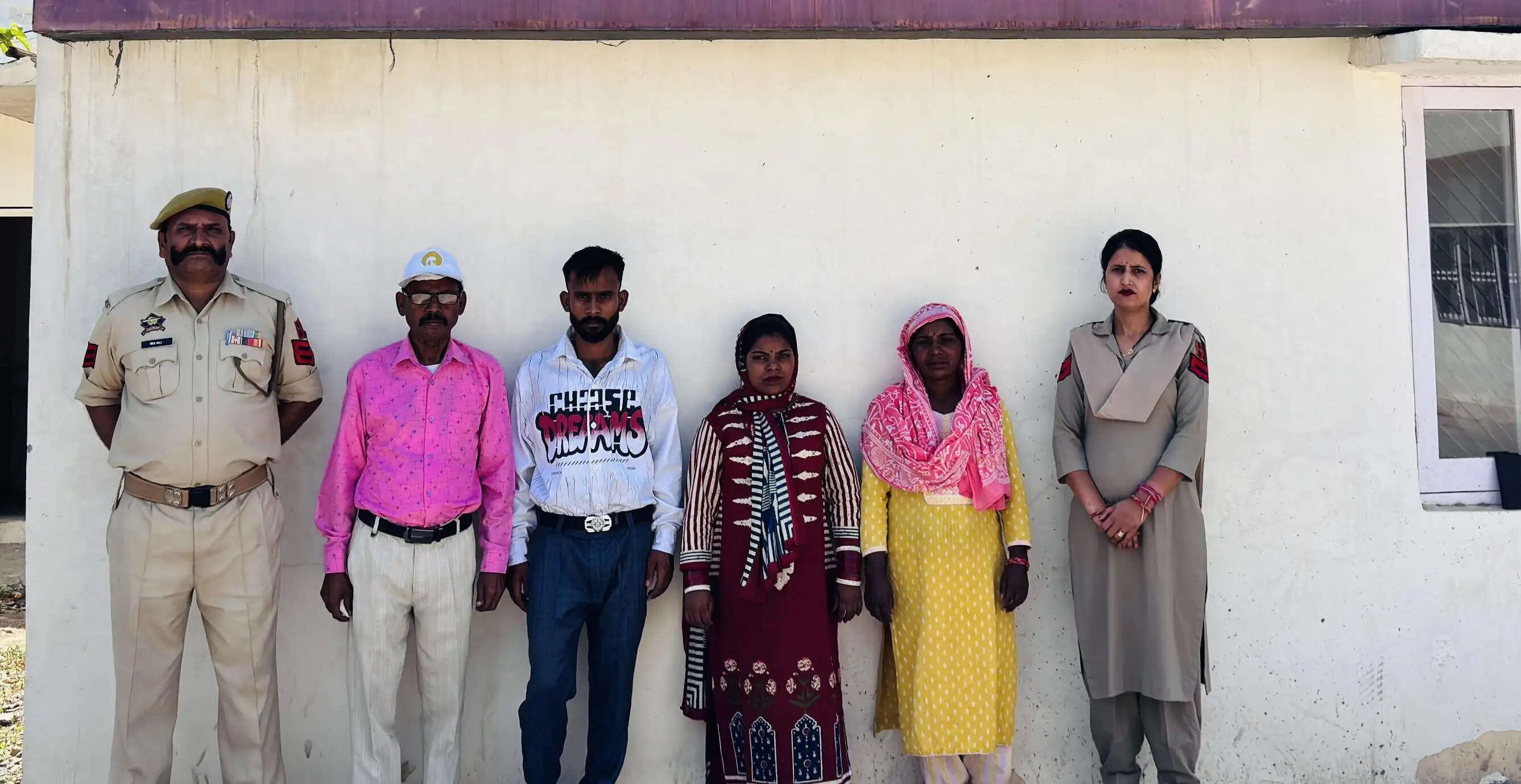कठुआ पुलिस की तत्परता-लापता युवती 13 दिन बाद सकुशल परिजनों से मिली
