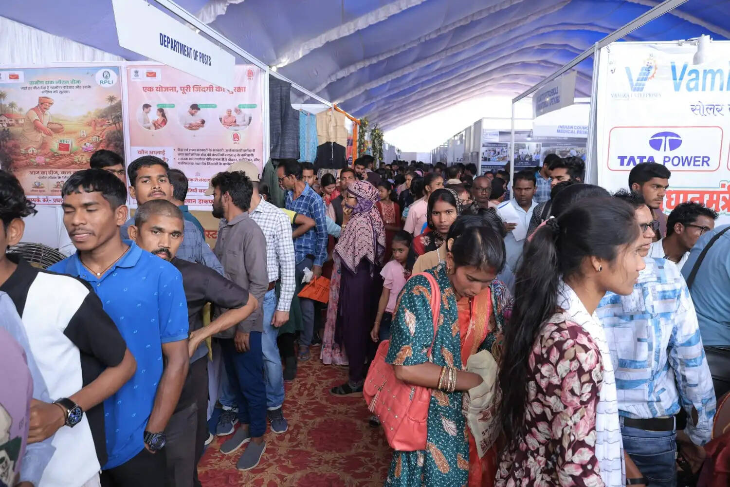 प्रगतिशील छत्तीसगढ़ प्रदर्शनी के दूसरे दिन करीब आठ हजार नागरिकों ने किया अवलोकन