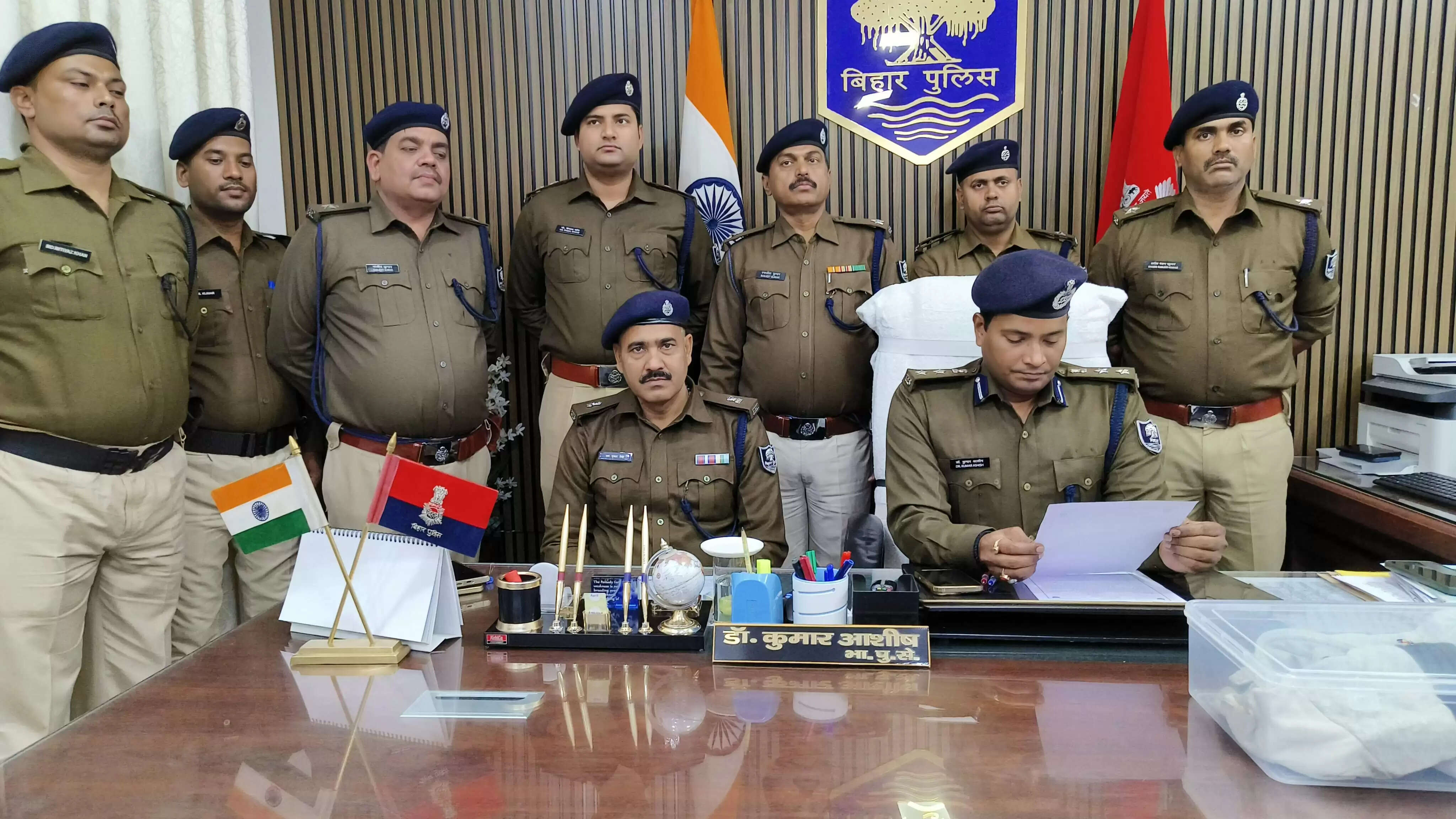 सारण जिले के ऑपरेशन क्लीन में 1156 अभियुक्त गिरफ्तार