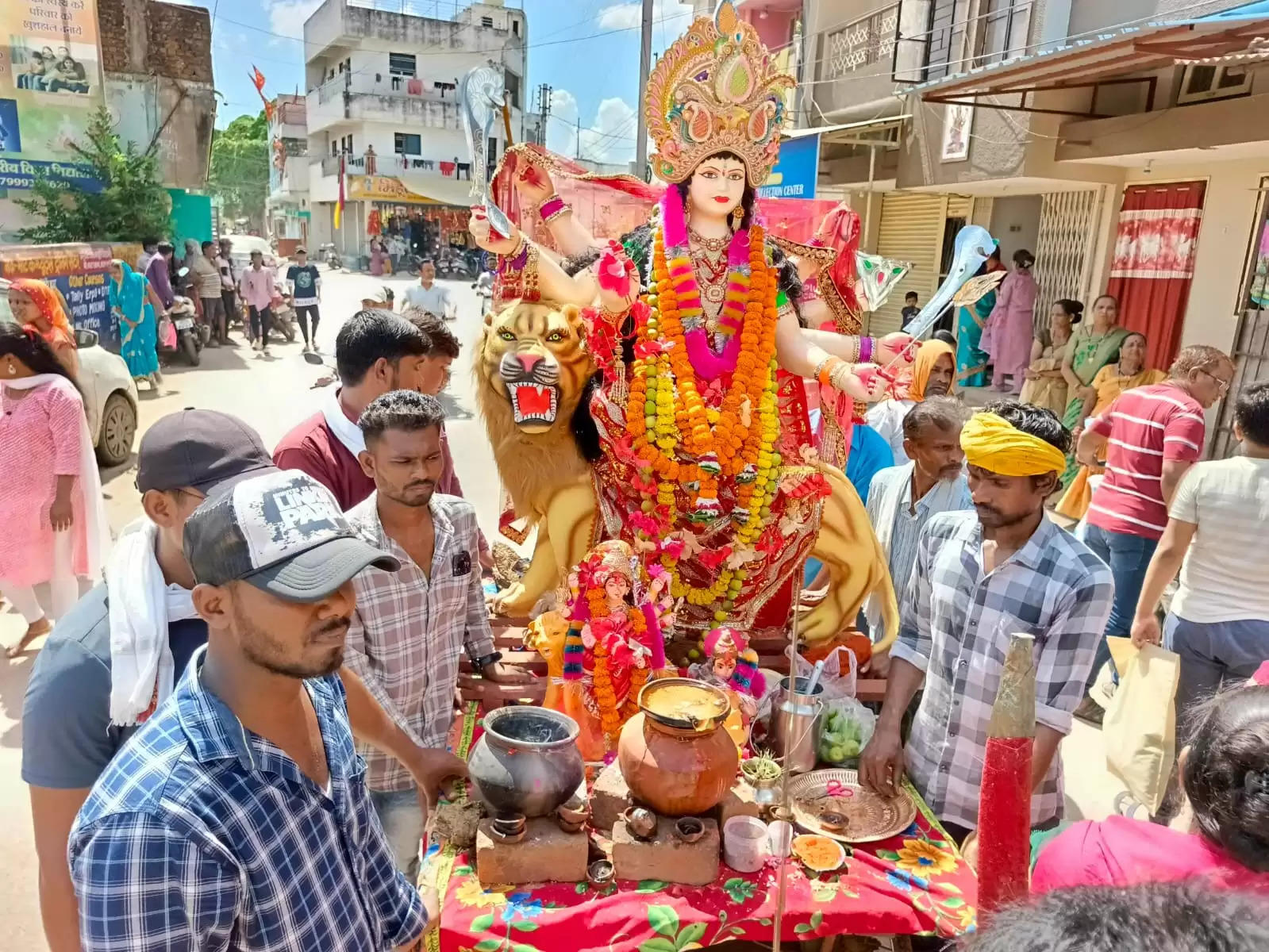 जोत जंवारा का हुआ विसर्जन, गूंजे माता के जयकारे