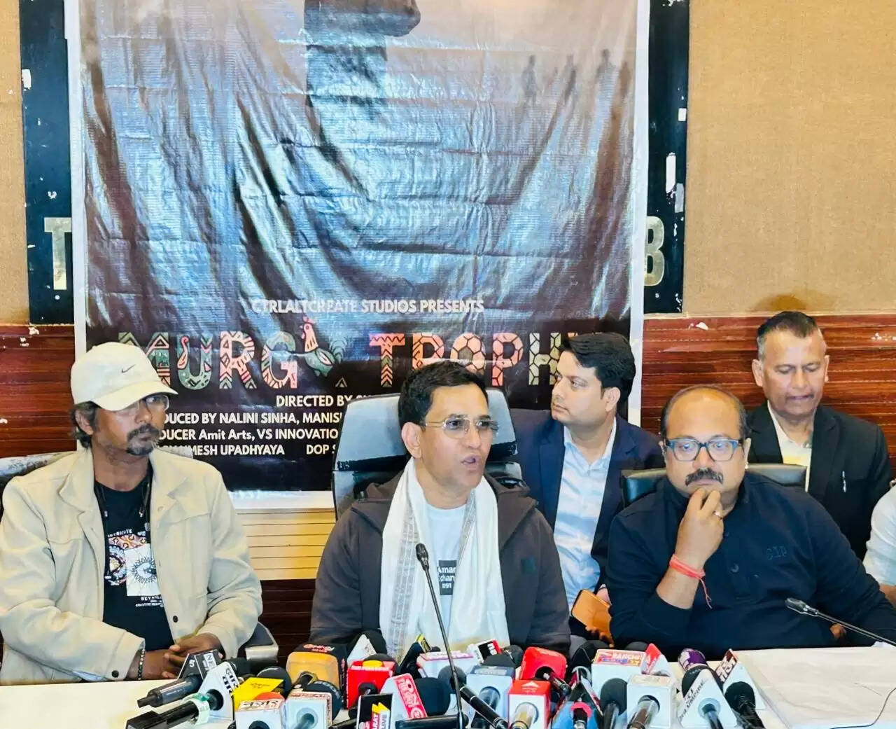 एक बच्चे के सपने और उसके संघर्ष की कहानी है फिल्म मुर्गा ट्रॉफी