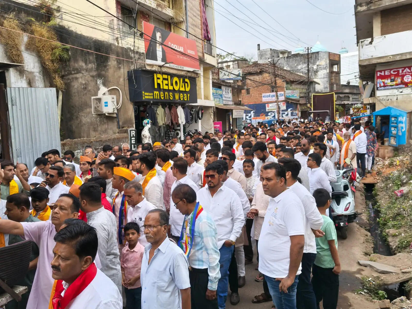 महावीर जन्मोत्सव पर शहर में निकली गई बरघोड़ा शोभायात्रा, जैन समाज में उत्साह