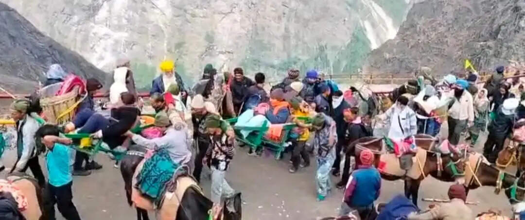 15 दिन में 65 हजार से अधिक श्रद्धालुओं ने किए हेमकुंड साहिब के दर्शन