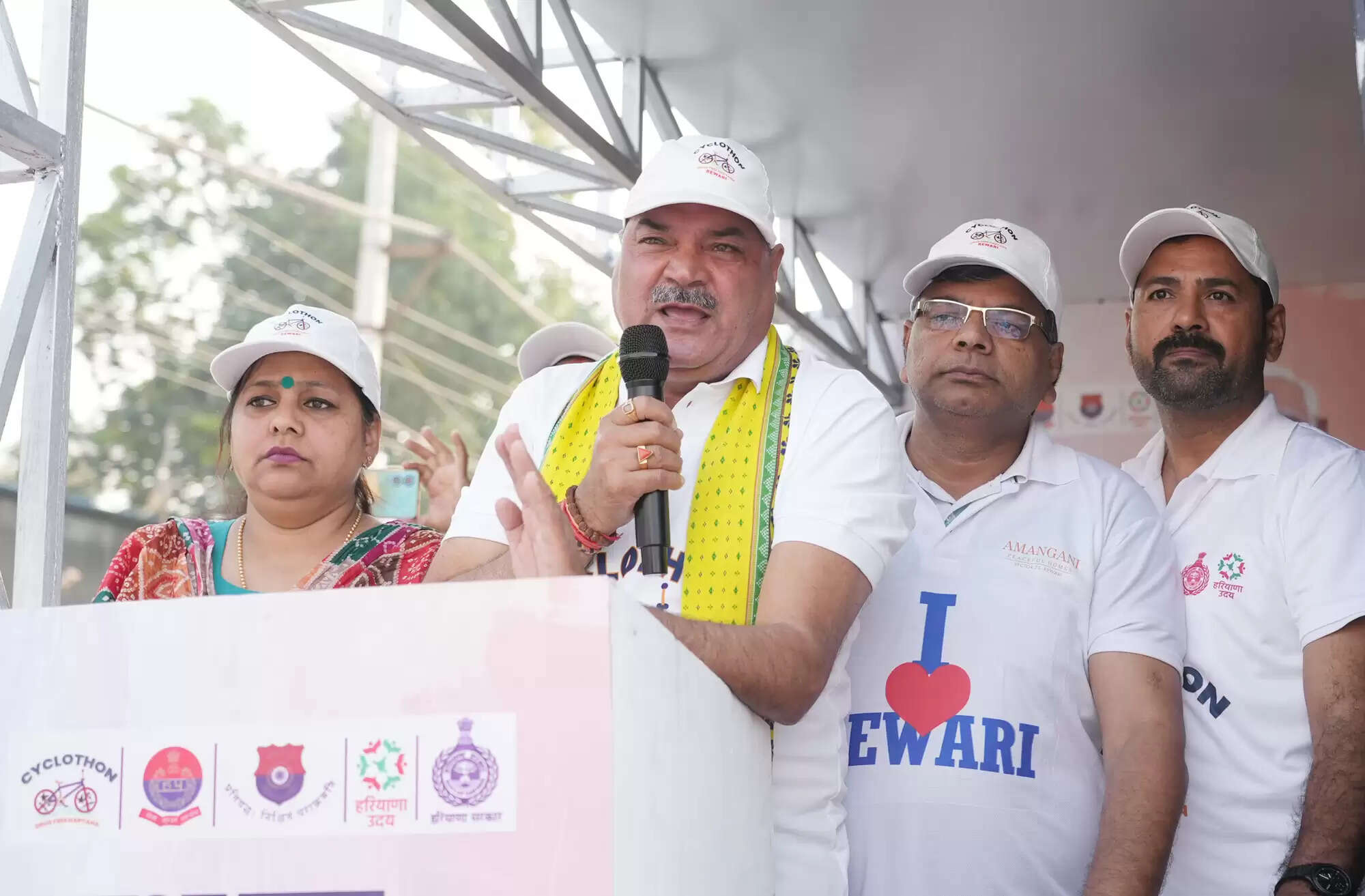 विकासात्मक स्वरूप के साथ सामाजिक समरसता का संदेश देगा रेवाड़ी: लक्ष्मण यादव