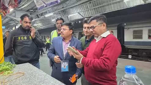 मकर संक्रांति : प्रयागराज जंक्शन पर विशेष निगरानी के साथ 19 विशेष गाड़ियों का संचालन