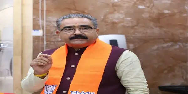 जनता ने कांग्रेस सरकार को दिखाई बाहर की राह : बिक्रम ठाकुर