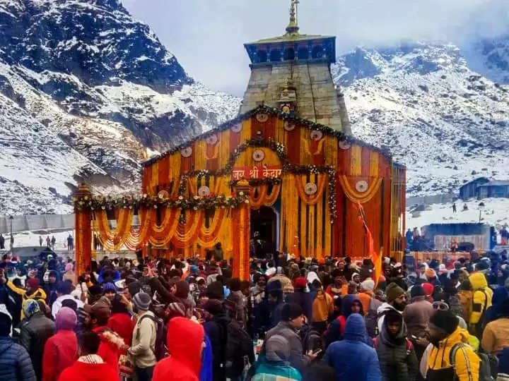 केदारनाथ धाम यात्रा मार्ग पर सोनप्रयाग से गौरीकुंड तक छोटे वाहनों की आवाजाही शुरू