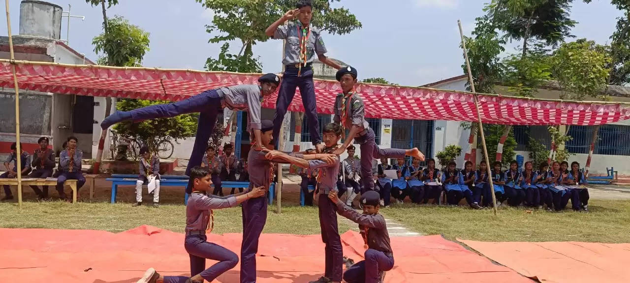 सम्मान समारोह में सम्मानित हुए उत्कृष्ट योगदान देने वाले स्काउट गाइड